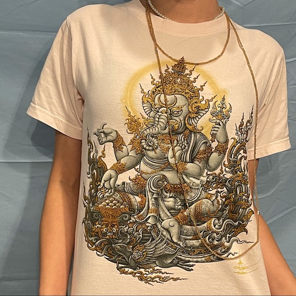 Unbelievable Thailand Ganesha Elephant glitter Tee - Picture 1 of 5